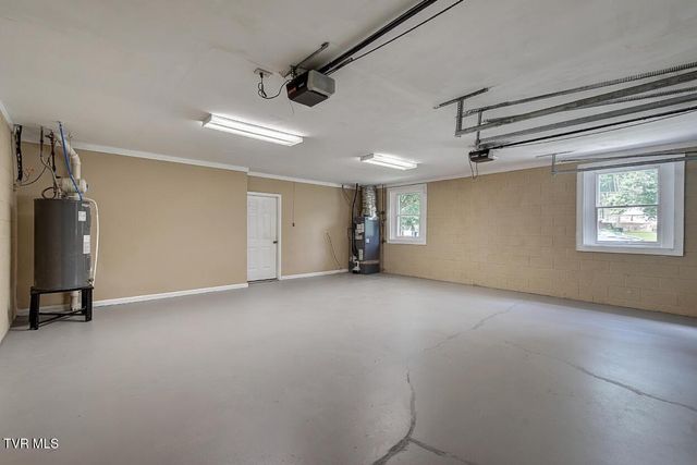 3636 Deland Drive, Kingsport, TN 37664