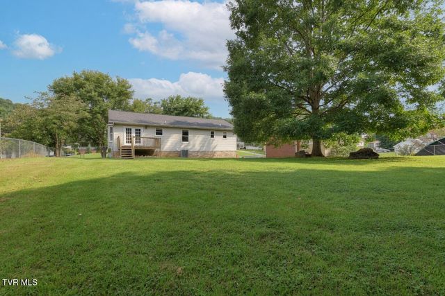 3636 Deland Drive, Kingsport, TN 37664