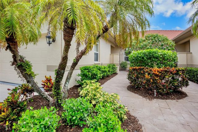 3386 CHELMSFORD COURT 7, Sarasota, FL 34235