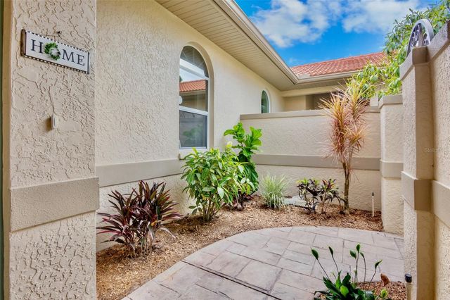 3386 CHELMSFORD COURT 7, Sarasota, FL 34235
