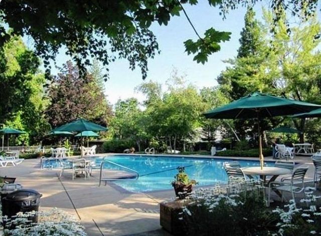 311 S Fairway Village Dr, Murphys, CA 95247