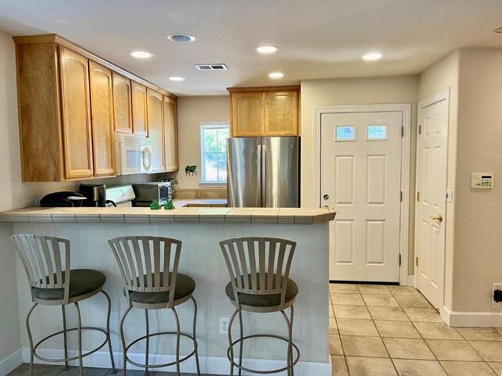 311 S Fairway Village Dr, Murphys, CA 95247