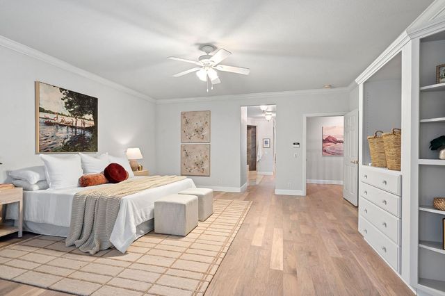 5 Latham Ln, Sacramento, CA 95864