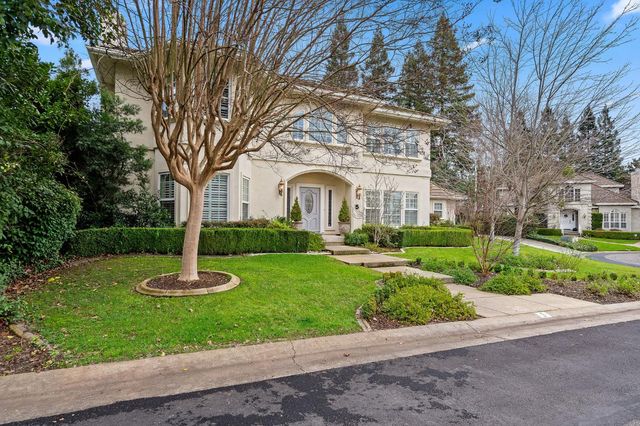 5 Latham Ln, Sacramento, CA 95864