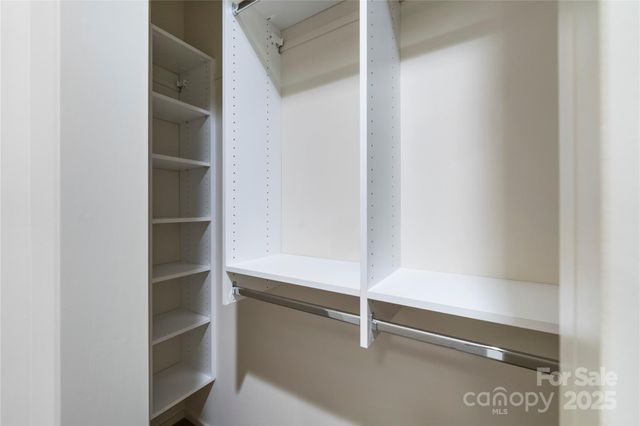 1500 Queens Road 204, Charlotte, NC 28207