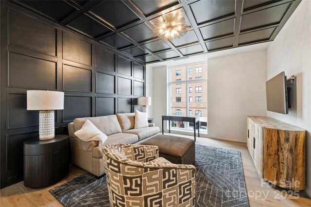 1500 Queens Road 204, Charlotte, NC 28207