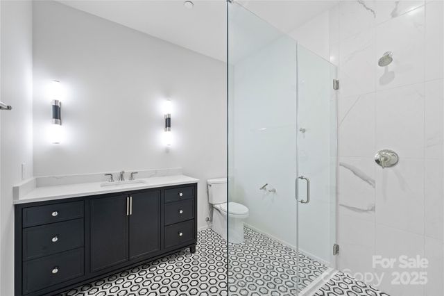 1500 Queens Road 204, Charlotte, NC 28207