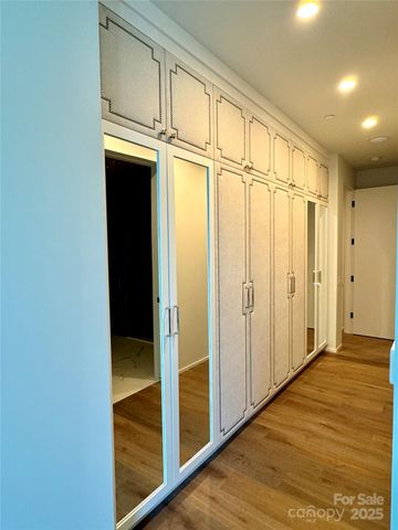 1500 Queens Road 204, Charlotte, NC 28207