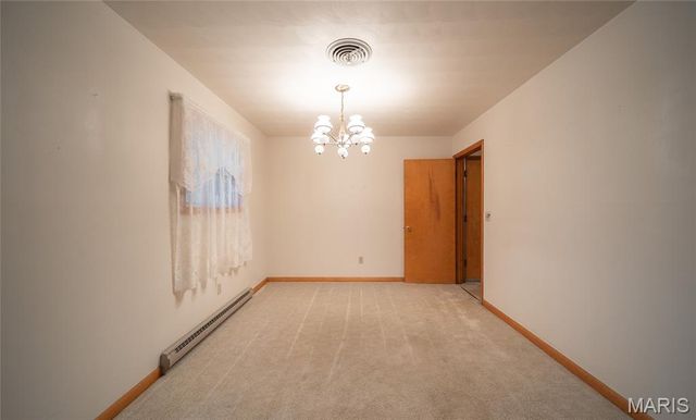 419 E Hardy Street, St James, MO 65559