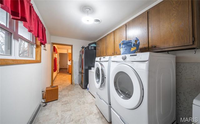 419 E Hardy Street, St James, MO 65559