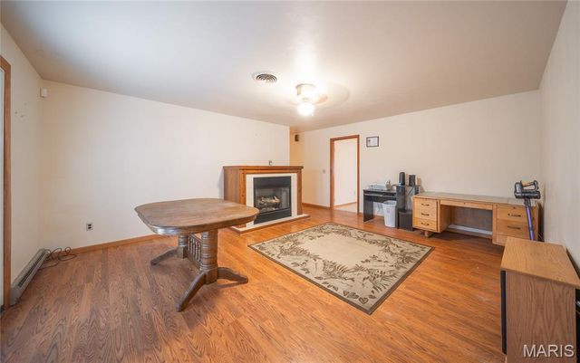 419 E Hardy Street, St James, MO 65559