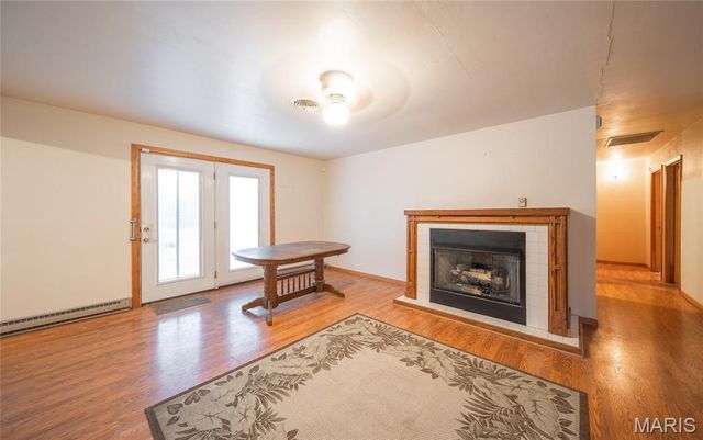 419 E Hardy Street, St James, MO 65559