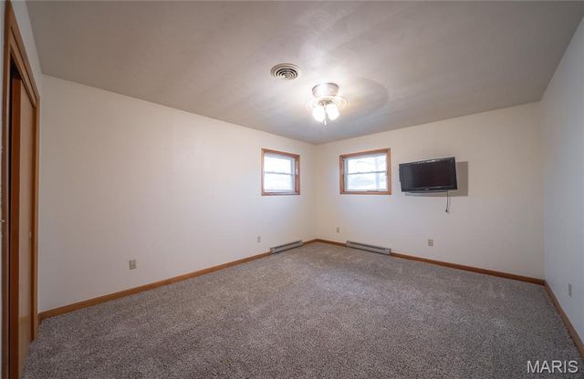 419 E Hardy Street, St James, MO 65559