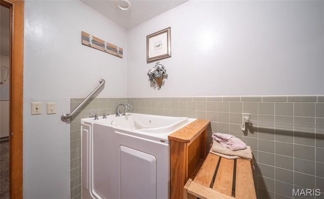 419 E Hardy Street, St James, MO 65559