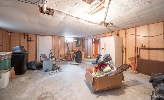 419 E Hardy Street, St James, MO 65559