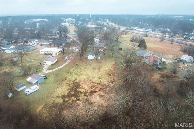 419 E Hardy Street, St James, MO 65559