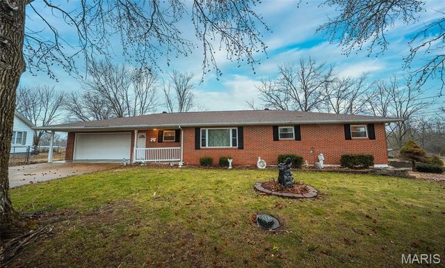 419 E Hardy Street, St James, MO 65559