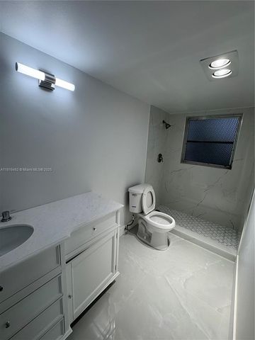 4801 NW 22nd Ct 103, Lauderhill, FL 33313