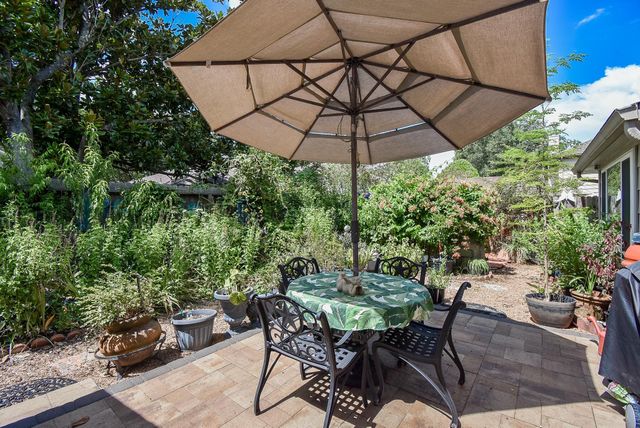 222 High Meadows Drive, Sugar Land, TX 77479