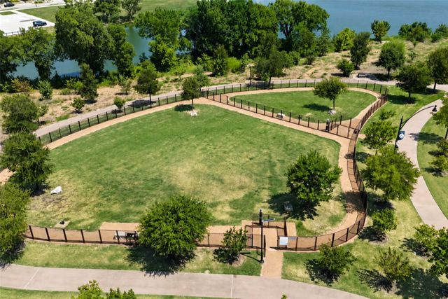 7937 Bayside Drive, Rowlett, TX 75088
