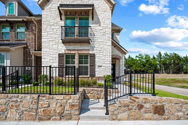 7937 Bayside Drive, Rowlett, TX 75088