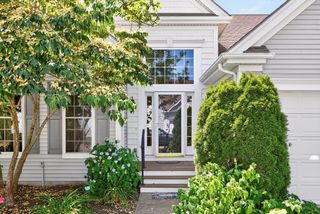 29 Belltree, Plymouth, MA 02360