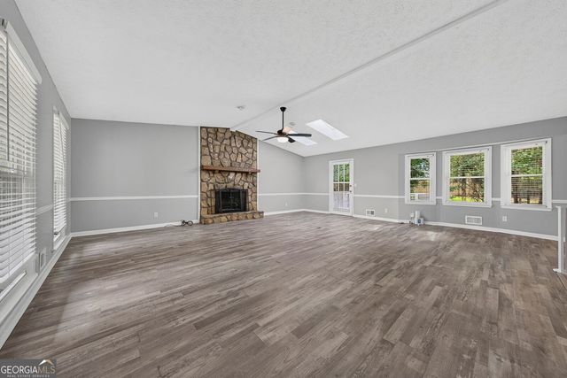 917 Andover Court, Woodstock, GA 30188