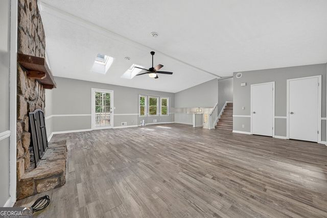 917 Andover Court, Woodstock, GA 30188