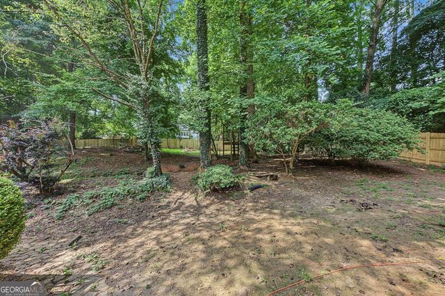 917 Andover Court, Woodstock, GA 30188