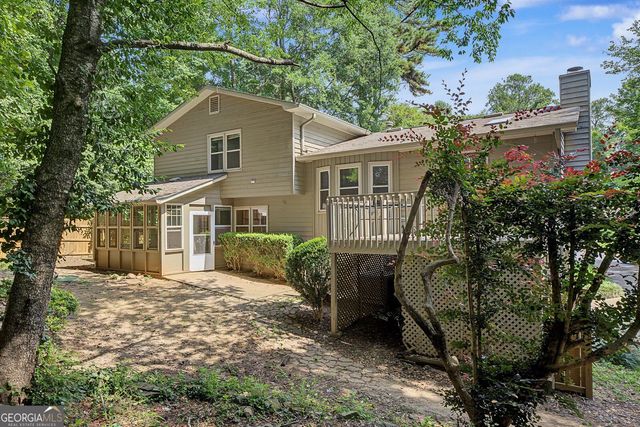 917 Andover Court, Woodstock, GA 30188