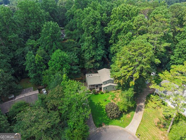 917 Andover Court, Woodstock, GA 30188