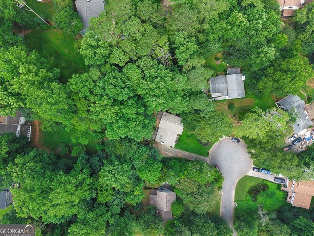 917 Andover Court, Woodstock, GA 30188