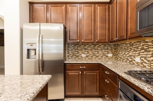 612 Calliopsis Street, Little Elm, TX 75068