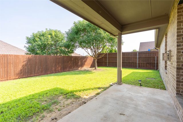 612 Calliopsis Street, Little Elm, TX 75068