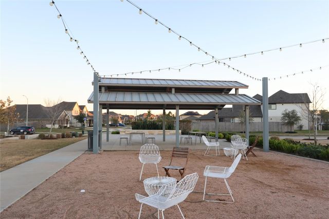 1210 Oak Barrel Run, Richmond, TX 77406