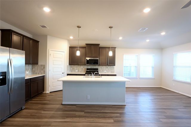 1210 Oak Barrel Run, Richmond, TX 77406