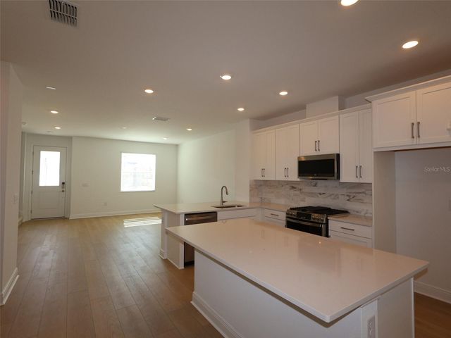 4462 SUNSET GARDEN STREET, Bradenton, FL 34210