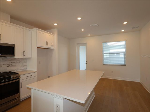 4462 SUNSET GARDEN STREET, Bradenton, FL 34210