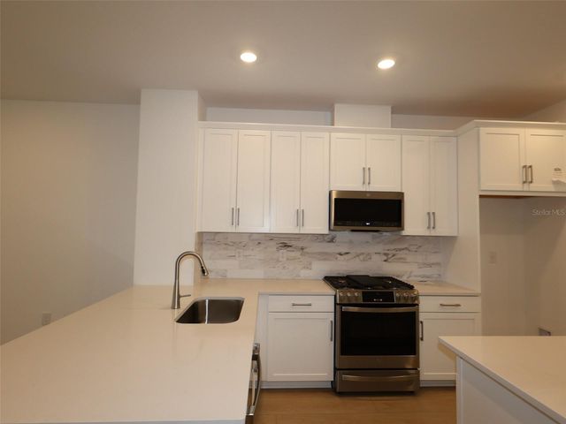 4462 SUNSET GARDEN STREET, Bradenton, FL 34210