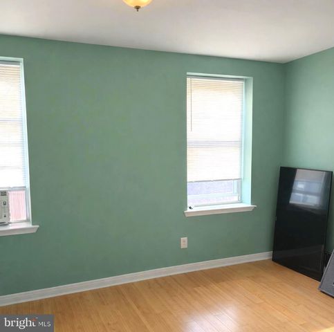 3211 W MONTGOMERY AVE, Philadelphia, PA 19121