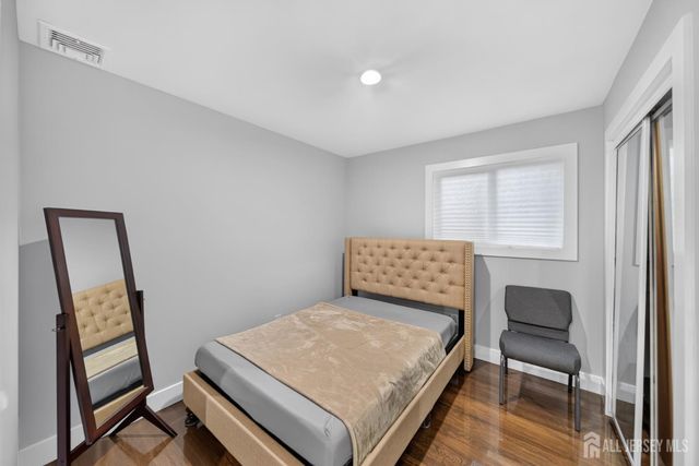 24 Stima Avenue, Carteret, NJ 07008