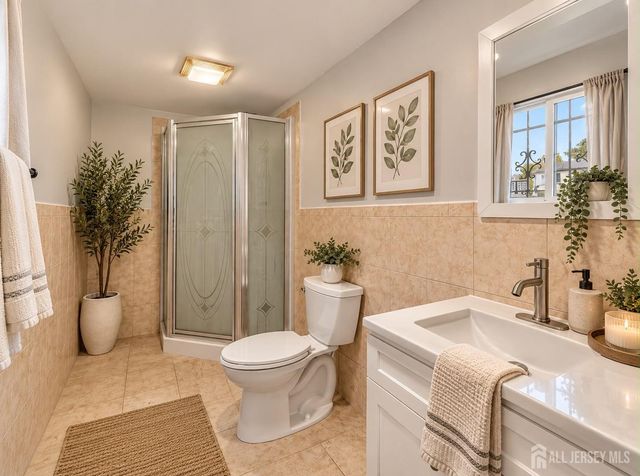 24 Stima Avenue, Carteret, NJ 07008