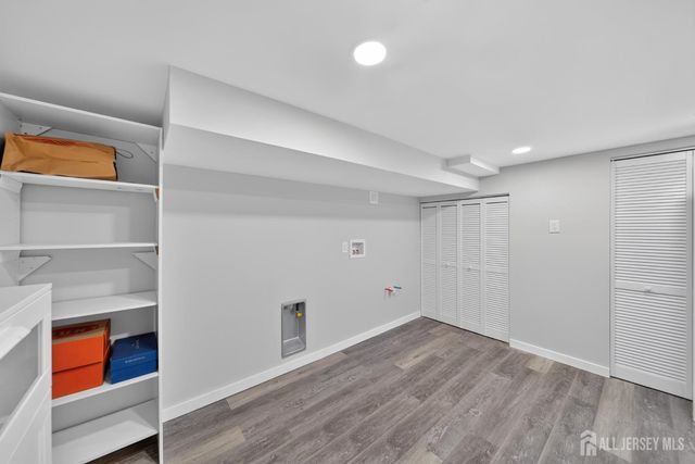 24 Stima Avenue, Carteret, NJ 07008