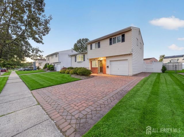 24 Stima Avenue, Carteret, NJ 07008