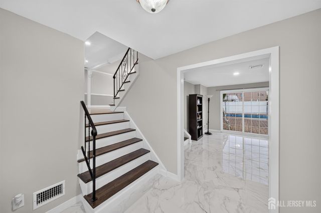 24 Stima Avenue, Carteret, NJ 07008