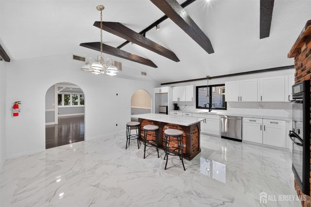 24 Stima Avenue, Carteret, NJ 07008