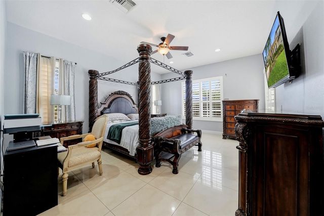 18043 COZUMEL ISLE DRIVE, Tampa, FL 33647