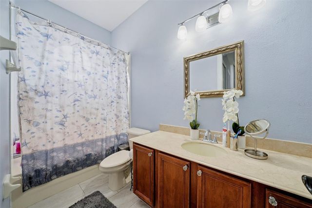 18043 COZUMEL ISLE DRIVE, Tampa, FL 33647