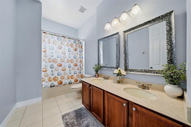 18043 COZUMEL ISLE DRIVE, Tampa, FL 33647