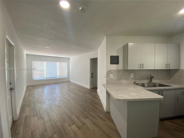 1025 NE 78th St Rd 2, Miami, FL 33138